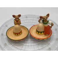 Sombrero Mit Chihuahua Salz - Und Pfefferstreuer von Blastfrompasttoys
