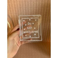 Suncatcher Sticker "Du Bist Wundervoll"/Fensterbild/Aufkleber Fenster/Mutige Sprüche Für Frauen/ Motivationsspruch/ Motivationaufkleber von BlauUndRoseDesign