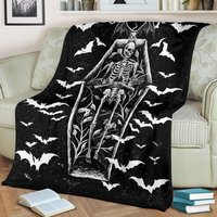 Fledermaus Schädel Skelett Sarg Decke Schwarz Weiß Home Decor-Gothic -Gothic Decke von BlendedExtreme