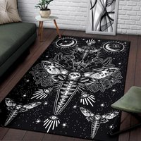 Schädel Moth Secret Society Okkult Stil Bereich Teppich Schwarz Weiß Version-Satanic Rug-Occult Decor von BlendedExtreme