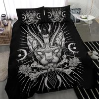 Totenkopf Gothic Okkult Schwarze Katze Unikat Sphinx Style Teil 2-3 Teiliges Bettset Schwarz Weiß Dämonisch Auge-Goth Bettdecke von BlendedExtreme