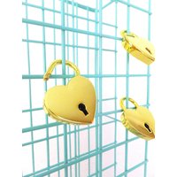 Herz Aus Gold Vorhängeschloss Liebhaber Schloss Liebe Herzschloss Mini Lock Herzförmige Geschenk Paar Hochzeit Dekor Valentines von BlendedSplendid