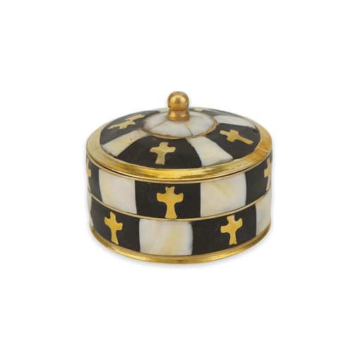Runde Messingbox mit Deckel, Perlmutt und Kreuzverzierung, Durchmesser 7,0 cm Runde Messingbox mit Deckel, Perlmutt und Kreuzverzierung, Durchmesser 7,0 cm von BlessedMart