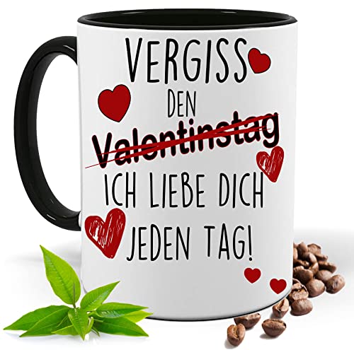 Vergiss den Valentinstag, Geschenk Tasse| Partnertasse | Kakao- Kaffee- Tee- Fototasse| Geschenke für Männer & Frauen | Keramik Tasse |Spülmaschinenfest… (Schwarz) von Blickfang