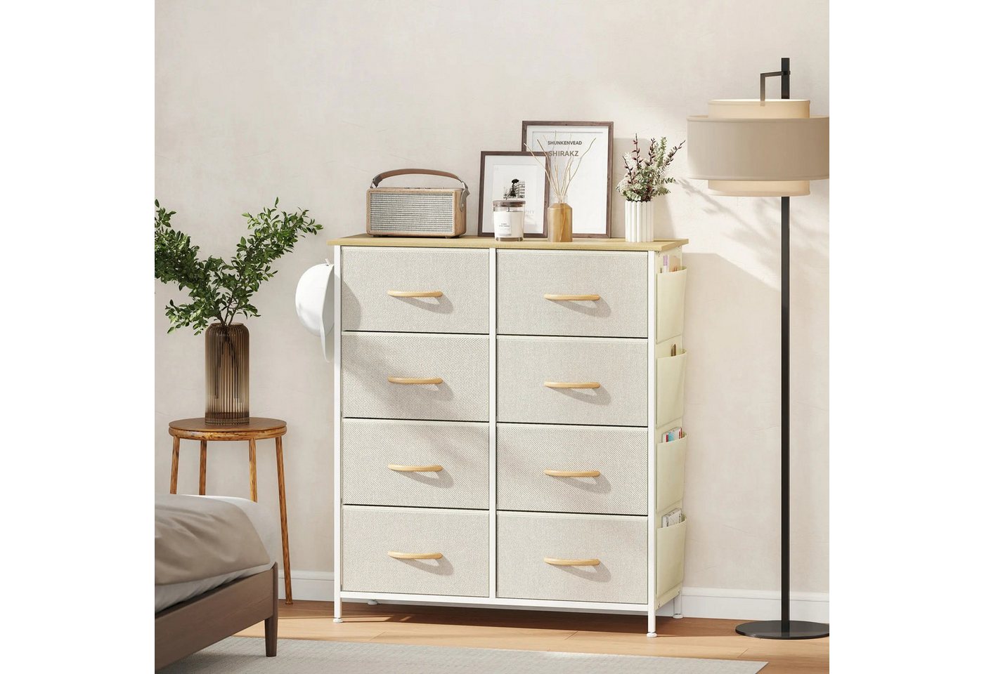 BlingBin Kommode Kommode mit 8 Stoffschubladen, Stahlrahmen & Seitentaschen – Beige (1er Set, 1 St., 86cm x 30cm x 94,5cm, 11.5 kg), Ausgestattet mit acht Schubladen gleicher Größe von BlingBin