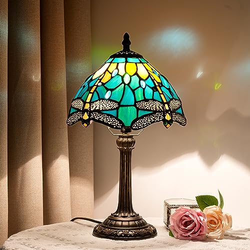 Tiffany Stil Bunte Glas Tischlampe Dragonfly Grün Gelb Schlafzimmer Nachttisch Lesepult Licht für Büro Schlafsaal Bar Restaurant Dekorieren Retro einzigartige nette kleine Nachtlicht Geschenk 8 Zoll von Blivuself