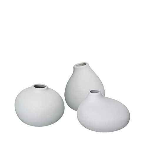 Blomus -Nona- 3er Set Porzellan Vase, 3 Formen, Blumenvase, Dekovase, Tischvase, Farbe Micro Chip, Material Porzellan (66224) von Blomus