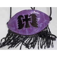 Lila Bronc Nasenband Seil Pferd Halter Mit Kreuz, Flügel Und Fransen Lila Bronc Nasenband Seil Pferd Halter Mit Kreuz, Flügel Und Fransen von BlondinaBigTruck