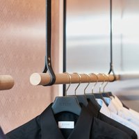 Leder Garderobenleiste - Eiche Natur von Bloodyraw