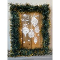 Handgemachte Holztafel 30x49cm Dekokugel Frohe Weihnachten Lametta Geschenk Home von BloomingrusticCo