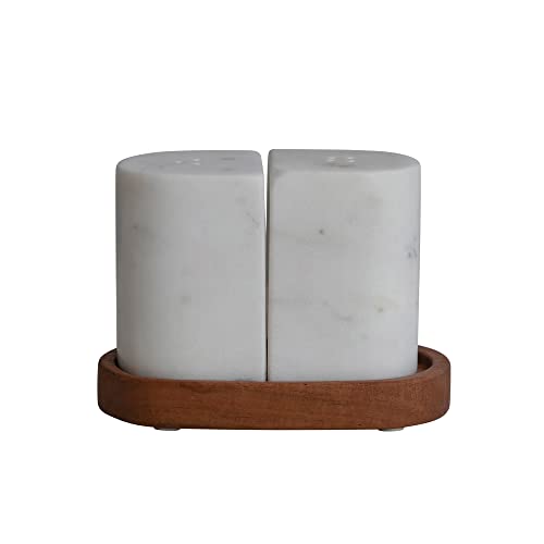 Bloomingville Minimalistisches Tablett aus Akazienholz, Weiß und Natur, 3 Stück Salz- und Pfefferstreuer von Bloomingville