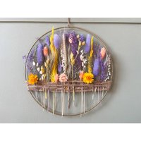Getrocknete Blumen Als Wandbehang in Pastellfarben Für Zuhause & Kinderzimmer von BloomyConcept