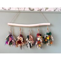 Rustikale Frühlings- & Sommer-Wanddeko Aus Trockenblumen - Natur Ast Birke Hängedeko | Nachhaltiges Geschenk Für Haus Und Balkon Rustikale Frühlings- & Sommer-Wanddeko Aus Trockenblumen - Natur Ast Birke Hängedeko | Nachhaltiges Geschenk Für Haus Und Balkon von BloomyConcept