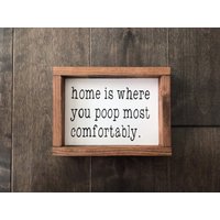 Lustige Badezimmer Zeichen | Badezimmereinrichtung Bauernhof Holz Rustikale Wohnkultur Bauernhaus-stil Zuhause Ist, Wo Sie Die Meisten Poop Bequem Lustige Badezimmer Zeichen | Badezimmereinrichtung Bauernhof Holz Rustikale Wohnkultur Bauernhaus-stil Zuhause Ist, Wo Sie Die Meisten Poop Bequem von BlossomHillBoutique