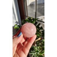 Der Stein Der Liebe Rosenquarz Polierte Kugel Kristall Orb Selbstliebe 1, 50 Zoll von BlowingOnDandelion