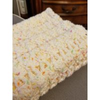 Funfetti Baby-Decke von BlueBeetleCottage