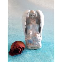 Keramik Schutzengel Glasierte Figur Statue -Engel Wacht Über Jungen Und Mädchen Pastellfarben Dekorative Sammler Geschenk Artikel Vintage von BlueJayStar