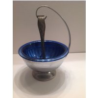 Haselnuss Kobalt Ritz Blue Eisschale in Chrom Ständer Mit Krallenzange, Deko 20"Dia von BlueWillowAntiqueATL
