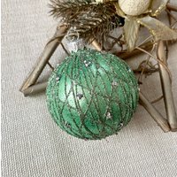 Grüne Weihnachtskugel, Handbemalte Weihnachtskugeln, Handarbeit von BluebirdbyRobin