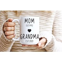 Mama, Oma # 2 - Fist Time Geschenk, Neue Zukünftige Tasse, Erste Schwangerschaftansage Becher, Becher von Bluebubbly