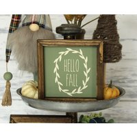 Hello Fall Bauernhaus Tier Tablett Dekor Erntedank Herbst Holz Schild Mantel Regal Tisch Dekor Rustikal Salbei Grün Moos Tischlandschaft von BluestemMarket