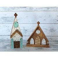 Rustikale Kirche Bauernhaus Tiered Tablett Dekor Holz Osterdekor Jesus Religiöse Frühling Mantel Regal Muttertagsgeschenk Verwittertes von BluestemMarket