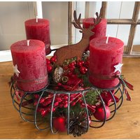 Ca.28 cm Adventskranz Rot Adventkranz Advent Kranz Hirsch Gesteck Sterne Und Kugeln Adventsgestecke Im Metall-Korb von Bluetenzauberei