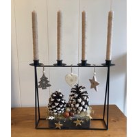Großer Advent Ständer Kerzenständer Metall Schwarz Adventkranz Gesteck Sterne Und Kugeln Adventsgestecke Sand Beige Großer Advent Ständer Kerzenständer Metall Schwarz Adventkranz Gesteck Sterne Und Kugeln Adventsgestecke Sand Beige von Bluetenzauberei