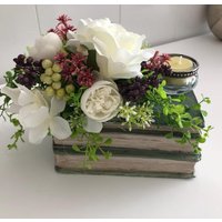 Originelles Kunst-Blumen-Gesteck Auf Keramik Deko Bücher Mit Teelichthalter Tischgesteck Geschenk 18 X 20cm Rosen Und Grün von Bluetenzauberei