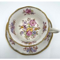 Royal Albert 1940Er Handbemalte Teetasse Und Untertasse | 1194 von Bluewillowteashop