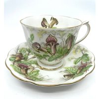 Royal Albert Jack-In-A-Pulpit Teetasse Und Untertasse von Bluewillowteashop