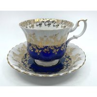 Royal Albert Regal Serie Kobaltblau Teetasse Und Untertasse von Bluewillowteashop