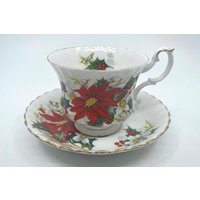 Royal Albert Yuletide Teetasse Mit Untertasse von Bluewillowteashop