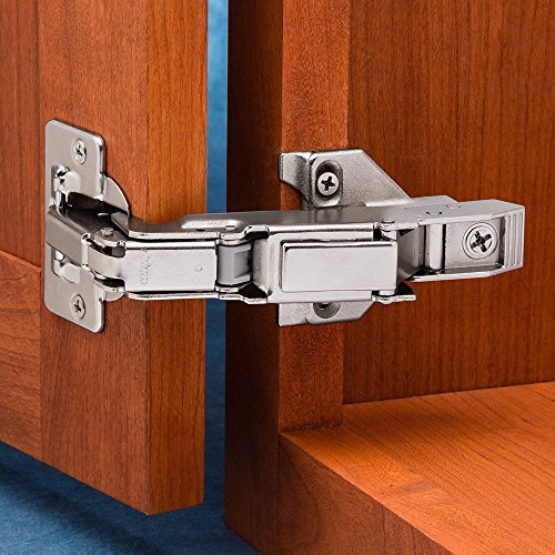 Blum 170-Grad-Scharnier. von Blum