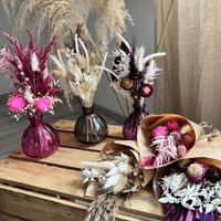 Trockenblumenstrauß Mit Kleiner Glasvase Tischdeko von BlumeGeschenk