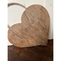Holzherz Zum Aufhängen | Unikat Aus Abrissholz Rustikale Deko Mit Schnur von Blumenamplatzlstore