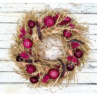 Herbstlicher Heukranz Strohkranz Mit Trockenblümchen Herbstlicher Heukranz Strohkranz Mit Trockenblümchen von BlumenatelierShop