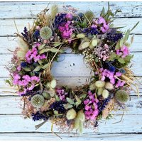 Pastellfarbener Herbstzauber Türkranz Tischkranz Herbstlicher Heukranz Strohkranz Mit Trockenblümchen Einzelstück von BlumenatelierShop