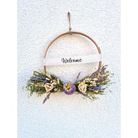 Wandkranz Türkranz Trockenkranz Hoop Kranz Trockenblumenkranz Trockenblumen Boho Style Flieder Lila Welcome von BlumenatelierShop