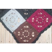 Babydecke Häkeldecke Wolle 55x55 cm Wolldecke Babydecke Häkeldecke Wolle 55x55 cm Wolldecke von Blumenkind77