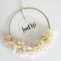 Trockenblumenkranz Mit Personalisierter Acrylglasscheibe I Türkranz | Einzugsgeschenk |Hochzeitsgeschenk Geschenkidee-Blumenkranz.liebe Trockenblumenkranz Mit Personalisierter Acrylglasscheibe I Türkranz | Einzugsgeschenk |Hochzeitsgeschenk Geschenkidee-Blumenkranz.liebe von BlumenkranzLiebe