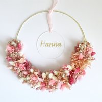 Trockenblumenkranz Mit Personalisierter Acrylglasscheibe I Türkranz | Einzugsgeschenk |Hochzeitsgeschenk Geschenkidee-Blumenkranz.liebe Trockenblumenkranz Mit Personalisierter Acrylglasscheibe I Türkranz | Einzugsgeschenk |Hochzeitsgeschenk Geschenkidee-Blumenkranz.liebe von BlumenkranzLiebe