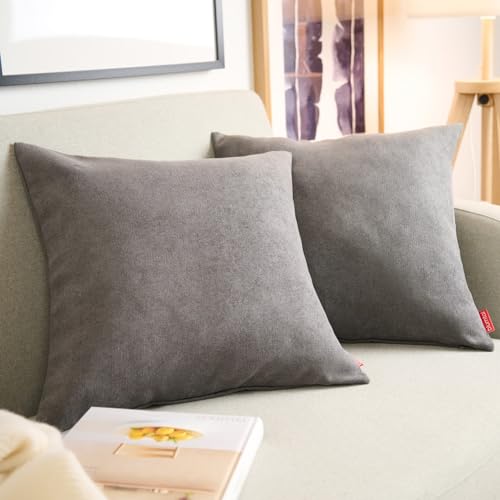 Blumtal 2er Set Kissenbezug 60x60 anthrazit - kuschelige Chenille Kissenbezüge mit verstecktem Reißverschluss, Oekotex Zertifizierte Kissenhülle für Deko-Kissen Sofakissen Polster & Zierkissen Blumtal 2er Set Kissenbezug 60x60 anthrazit - kuschelige Chenille Kissenbezüge mit verstecktem Reißverschluss, Oekotex Zertifizierte Kissenhülle für Deko-Kissen Sofakissen Polster & Zierkissen von Blumtal