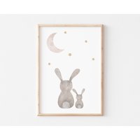 Kinderzimmer Poster Mama Hase Sterne Mond, Wandbilder Wanddeko Babyzimmer Kunstdruck Nursery Art Mädchen Junge Kinder Tierposter A4, A3 Kinderzimmer Poster Mama Hase Sterne Mond, Wandbilder Wanddeko Babyzimmer Kunstdruck Nursery Art Mädchen Junge Kinder Tierposter A4, A3 von BoNuDesign