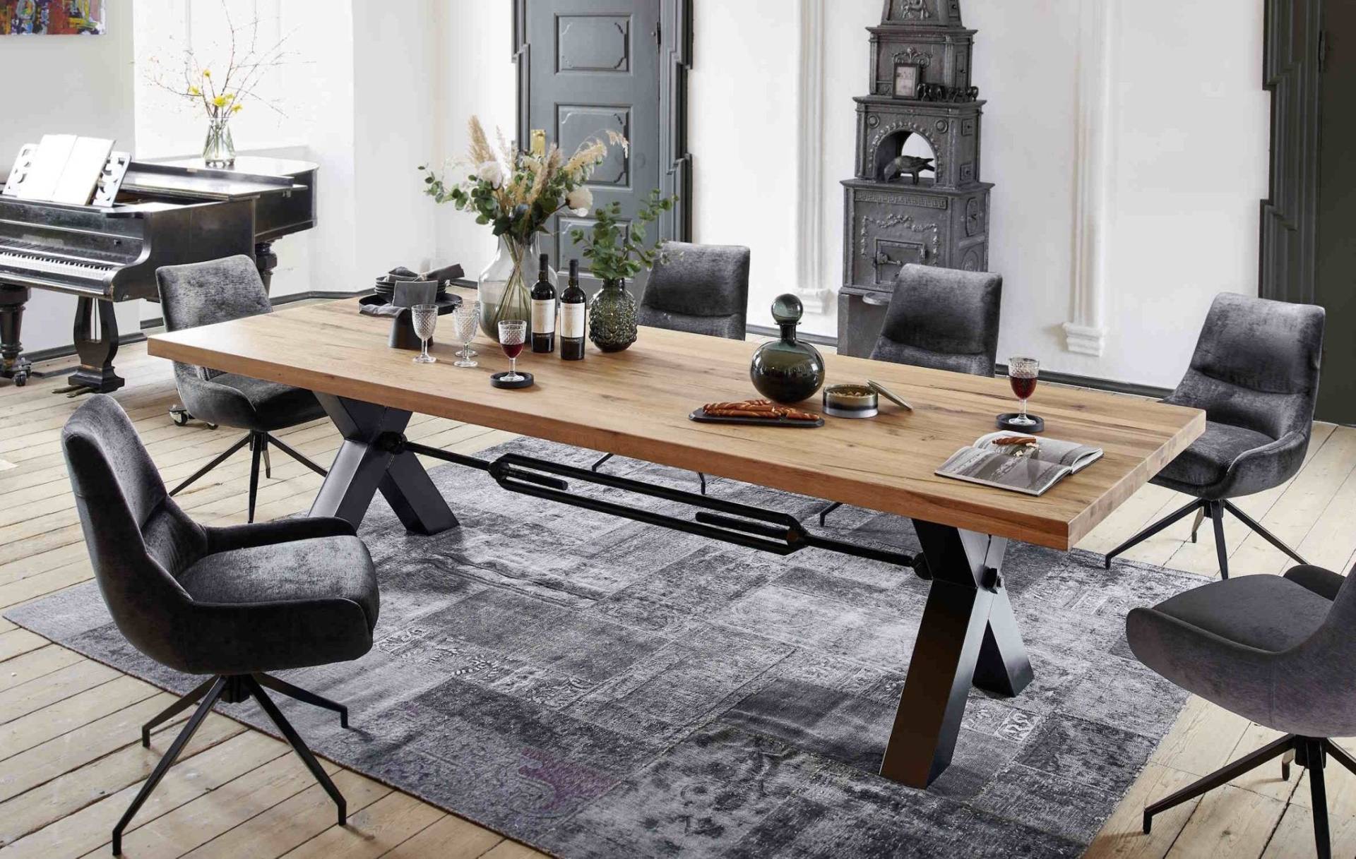 Esstisch in Industrial-Style Eiche massiv Roma Rustikale Eiche geölt 220x110 cm Esstisch in Industrial-Style Eiche massiv Roma Rustikale Eiche geölt 220x110 cm von Bodahl