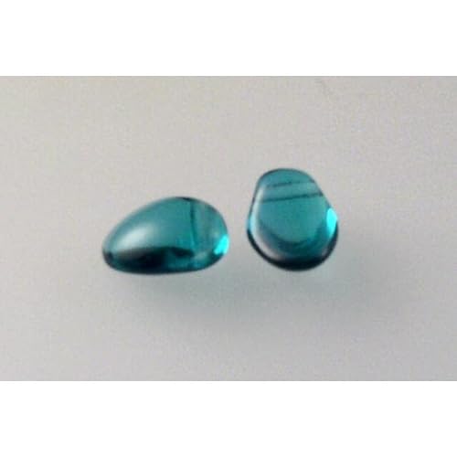 30pcs Tulpe Blütenblätterperlen 6 x 8 mm, Transparent Green Smaragd (50720), Böhmisches Kristall Glas, Tschechien 11169803 Tulip Petal Beads von Bohemia Crystal Valley