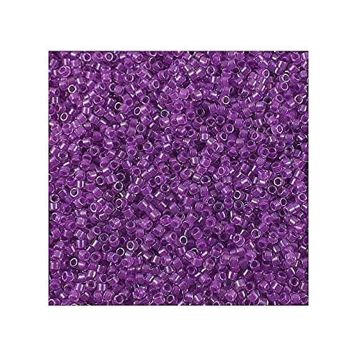 5 g Miyuki Delica Rocailles Seed Beads, 11/0 (1.6 mm) Inside Dyed Lilac Dark AB (Miyuki Delica Rocailles Samenperlen Hell ab) von Bohemia Crystal Valley
