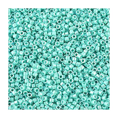 5 g Miyuki Delica Rocailles Seed Beads, 11/0 (1.6 mm) Opaque Turquoise AB (Miyuki Delica Rocailles Samenperlen Opaken Türkis AB.) von Bohemia Crystal Valley