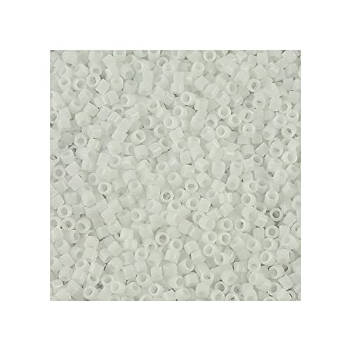5 g Miyuki Delica Rocailles Seed Beads, 11/0 (1.6 mm) Opaque White (Miyuki Delica Rocailles Samenperlen Opaque weiß) von Bohemia Crystal Valley