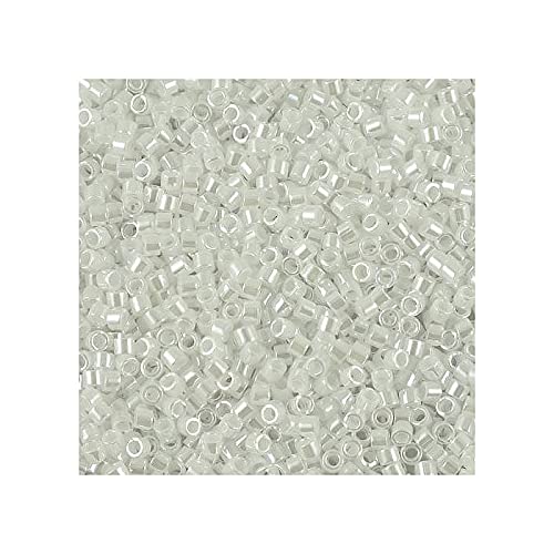 5 g Miyuki Delica Rocailles Seed Beads, 11/0 (1.6 mm) Opaque White Luster (Miyuki Delica Rocailles Samenperlen Opaque weißer Glanz) von Bohemia Crystal Valley